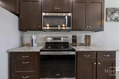703 Burke Drive, Hinesville, GA 31313 - Photo 16