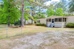 189 King Blvd, Clyo, GA 31303 - Photo 2