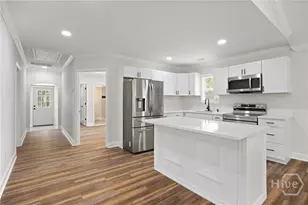 2010 Palmetto Ave, Savannah, GA 31405 - Photo 12