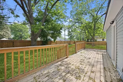 2010 Palmetto Avenue, Savannah, GA 31405 - Photo 28