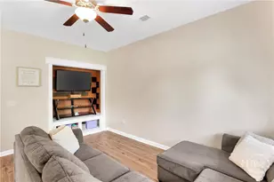 200 Wilson Ave, Hinesville, GA 31313 - Photo 12