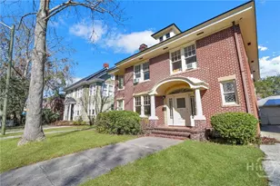 210 E 48th St, Savannah, GA 31405 - Photo 2