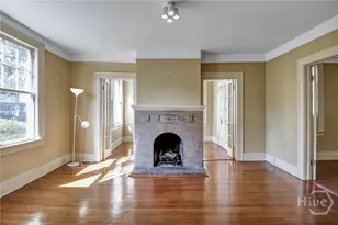 210 E 48th St, Savannah, GA 31405 - Photo 10