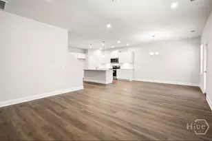 358 Pulaski Dr, Richmond Hill, GA 31324 - Photo 8