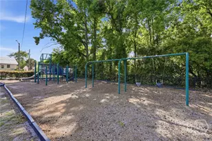 305 Treat Ave, Savannah, GA 31404 - Photo 36