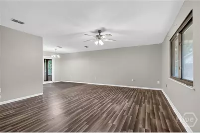 720 Thornwood Way, Hinesville, GA 31313 - Photo 6