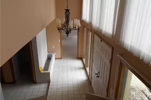 129 Dutch Island Dr, Savannah, GA 31406 - Photo 2