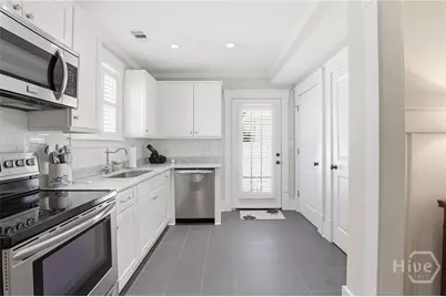 412 E 46th Street, Savannah, GA 31405 - Photo 22