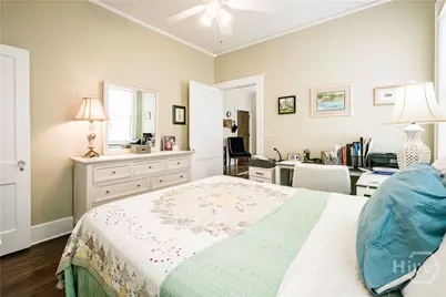 309 E 34th Street, Savannah, GA 31401 - Photo 16