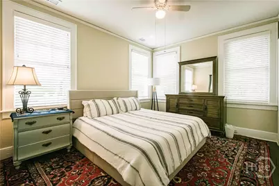 309 E 34th Street, Savannah, GA 31401 - Photo 36