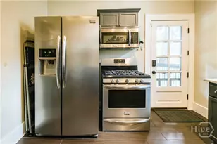 309 E 34th St, Savannah, GA 31401 - Photo 30