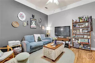 309 E Duffy St, Savannah, GA 31401 - Photo 14