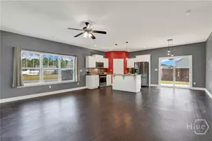 107 Sweetvine Ln, Guyton, GA 31312 - Photo 4