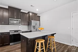 1 Primrose Ct, Savannah, GA 31419 - Photo 8