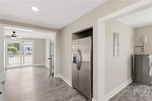 122 W 54th St, Savannah, GA 31405 - Photo 10