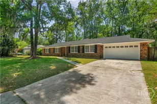 13 Barrington Cir, Savannah, GA 31419 - Photo 2