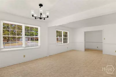13 Barrington Circle, Savannah, GA 31419 - Photo 10