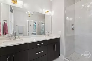 303 Alice St, Savannah, GA 31401 - Photo 22