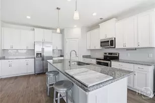 16 Ashmont St, Savannah, GA 31407 - Photo 12