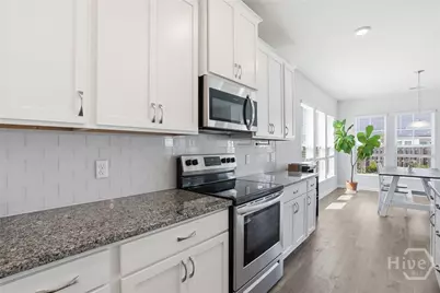 16 Ashmont Street, Savannah, GA 31407 - Photo 10