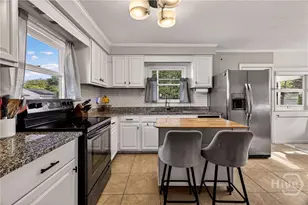 310 E 57th St, Savannah, GA 31405 - Photo 4