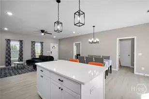11 E Fairmont Ave, Savannah, GA 31406 - Photo 14