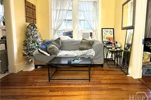 210 E State St, Savannah, GA 31401 - Photo 2