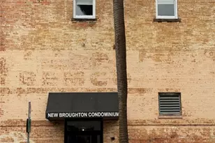310 W Broughton St, Savannah, GA 31401 - Photo 24