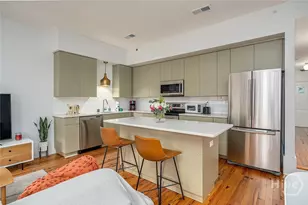 310 W Broughton St, Savannah, GA 31401 - Photo 4