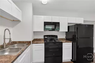 109 Elm St, Claxton, GA 30417 - Photo 8