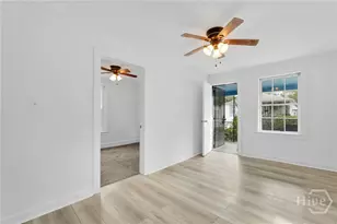 627 W 48th St, Savannah, GA 31405 - Photo 4