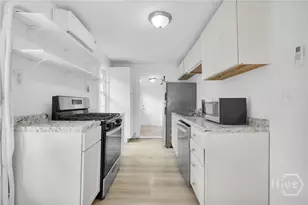 627 W 48th St, Savannah, GA 31405 - Photo 6