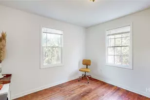 904 E 39th St, Savannah, GA 31401 - Photo 16