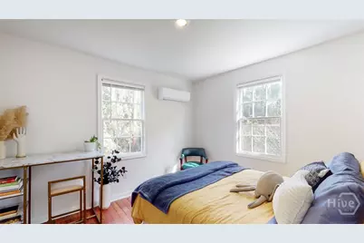 904 E 39th Street, Savannah, GA 31401 - Photo 10