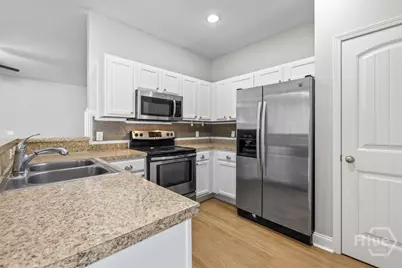 240 Canyon Oak Loop, Richmond Hill, GA 31324 - Photo 16