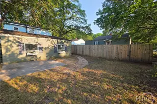 202 E 58th St, Savannah, GA 31405 - Photo 20