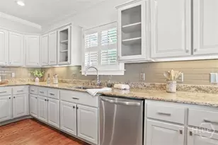 141 Grays Creek Dr, Savannah, GA 31410 - Photo 16