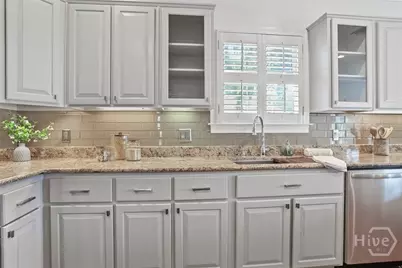 141 Grays Creek Drive, Savannah, GA 31410 - Photo 18