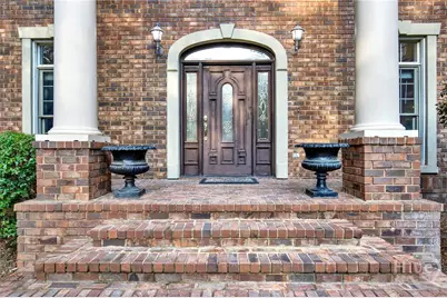 2 Wakefield Place, Savannah, GA 31411 - Photo 4