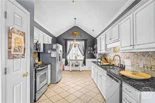 19 Runabout Ln, Savannah, GA 31410 - Photo 10