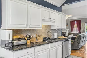 19 Runabout Ln, Savannah, GA 31410 - Photo 12