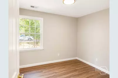 128 Paradise Drive, Savannah, GA 31406 - Photo 10