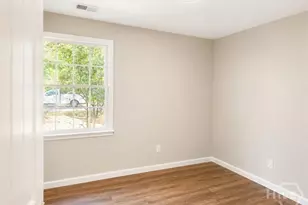 128 Paradise Dr, Savannah, GA 31406 - Photo 10
