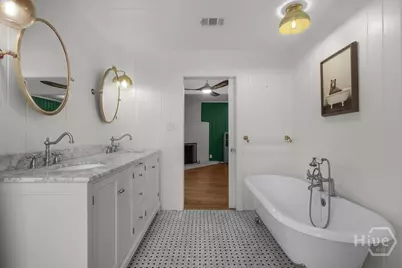 50 Richmond Drive, Savannah, GA 31406 - Photo 14