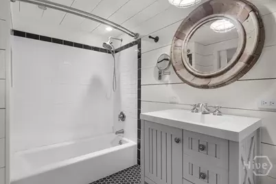 50 Richmond Drive, Savannah, GA 31406 - Photo 28