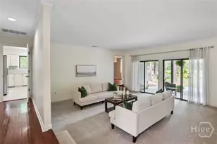 2 Abbott Ln, Savannah, GA 31411 - Photo 8