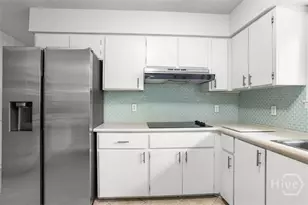2 Abbott Ln, Savannah, GA 31411 - Photo 12