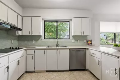 2 Abbott Lane, Savannah, GA 31411 - Photo 10