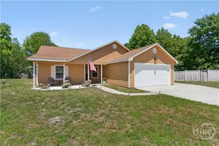 223 Chestnut Ct, Kingsland, GA 31548 - Photo 2