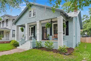 1129 E Duffy St, Savannah, GA 31404 - Photo 2